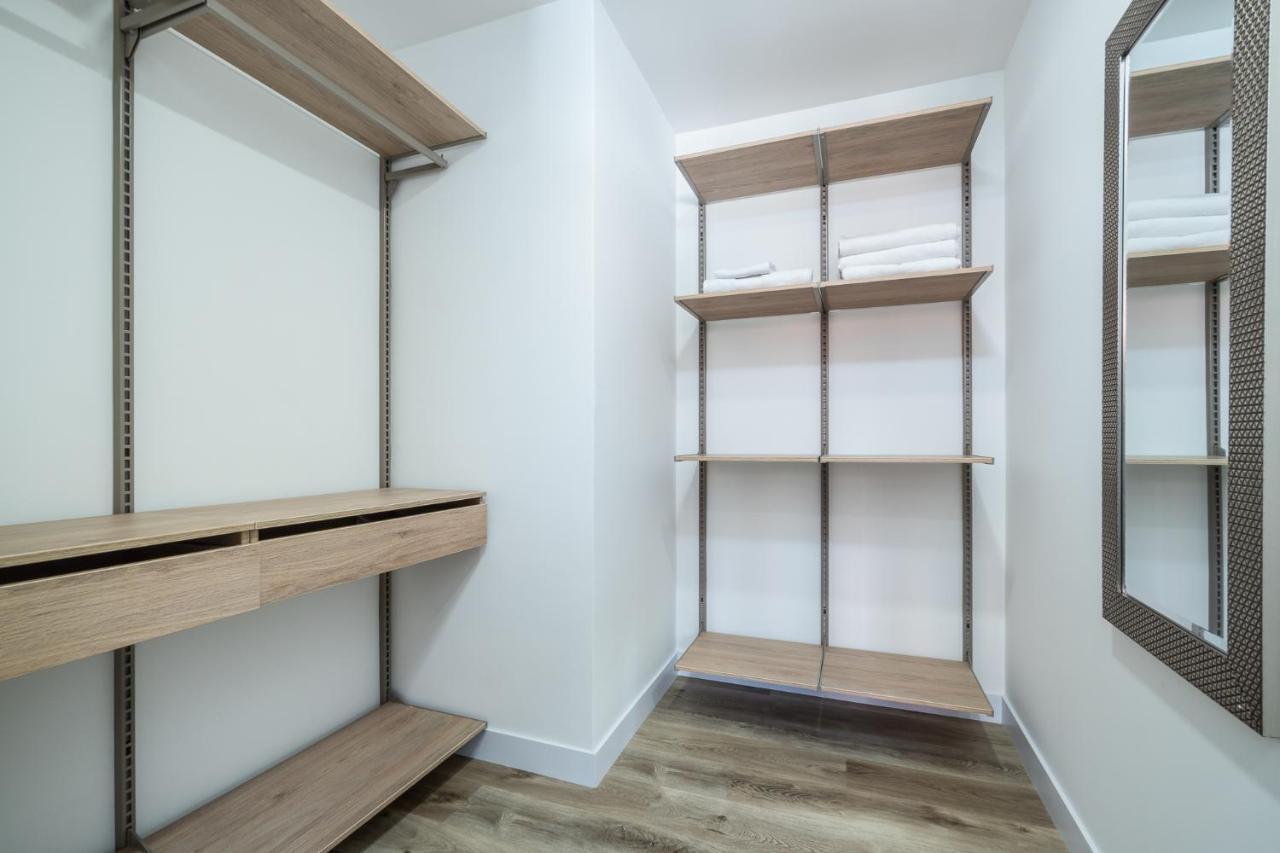 Apart-hotel Go Living & By Housy Host *