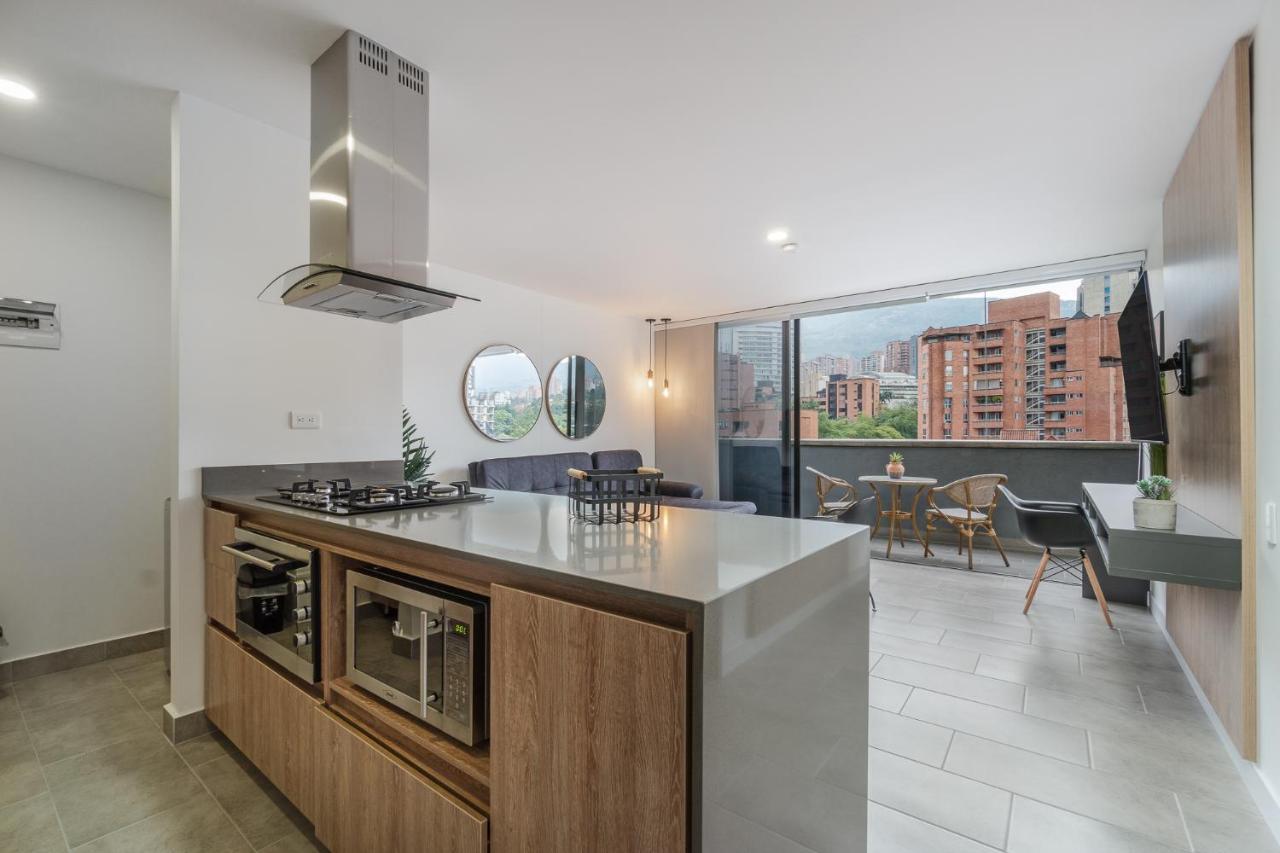 Go Living & By Housy Host Apart-hotel